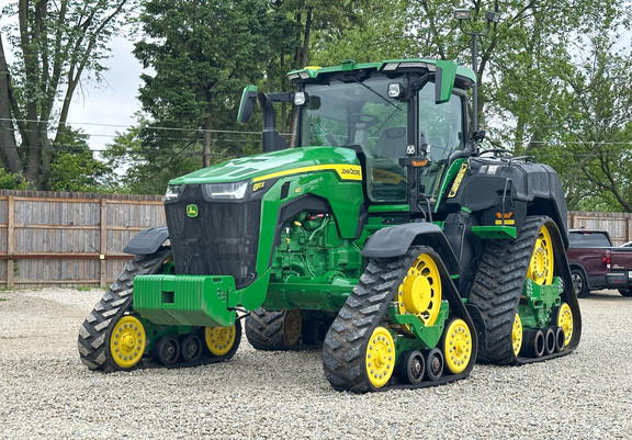 2023 John Deere 8RX 410 Tractor Rubber Track