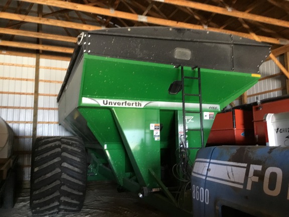 2023 Unverferth 1160 Grain Cart