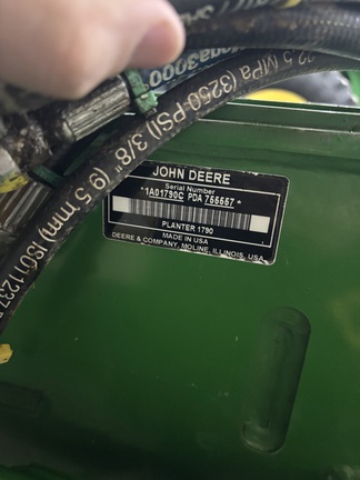 2014 John Deere 1790 Planter