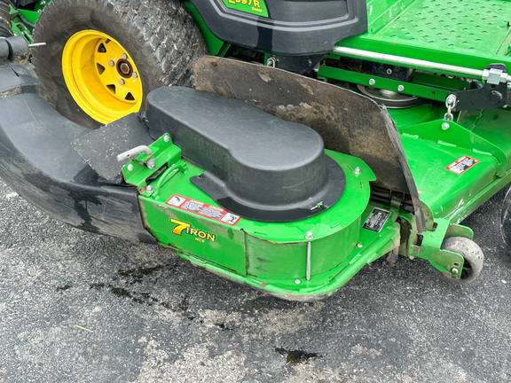 2023 John Deere Z997R Mower/Zero Turn