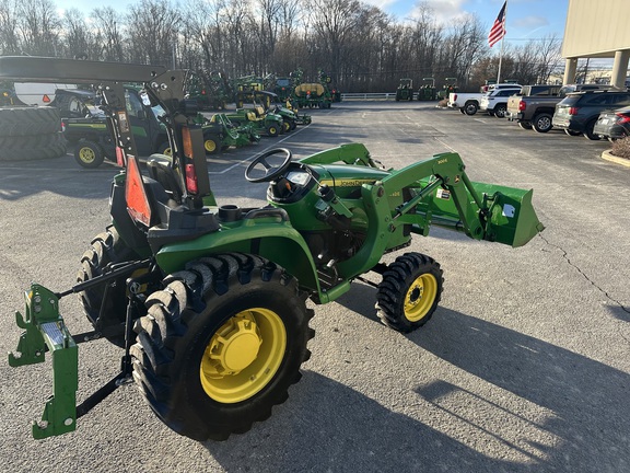 2019 John Deere 3032E Tractor Compact