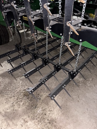 2020 John Deere 2230 Field Cultivator