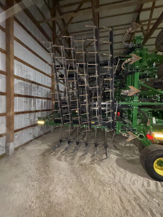 2020 John Deere 2230 Field Cultivator