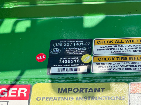 2014 J&M 1401 Grain Cart