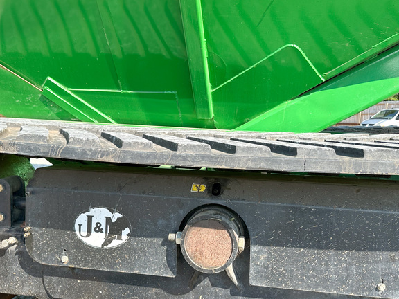 2014 J&M 1401 Grain Cart