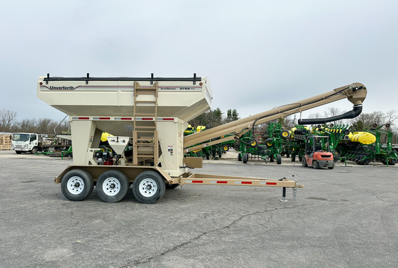 Unverferth 3755XL Tender