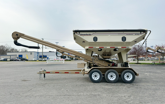 Unverferth 3755XL Tender