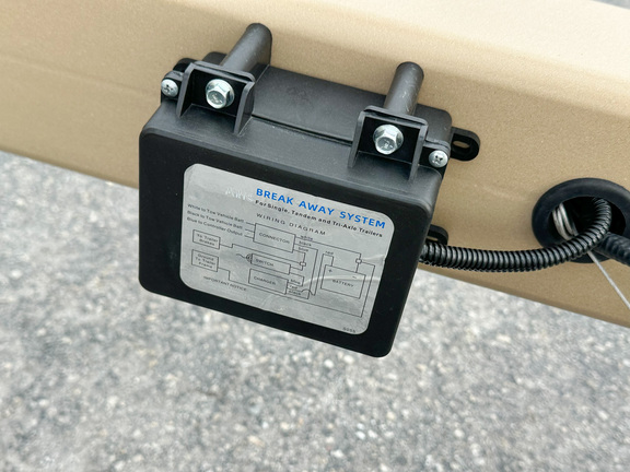 Unverferth 3755XL Tender