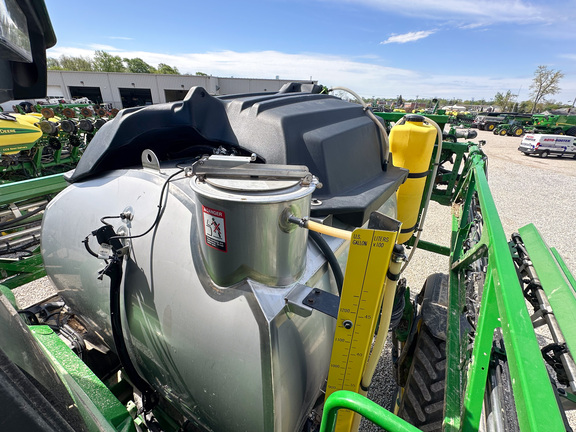 2022 John Deere 412R Sprayer/High Clearance