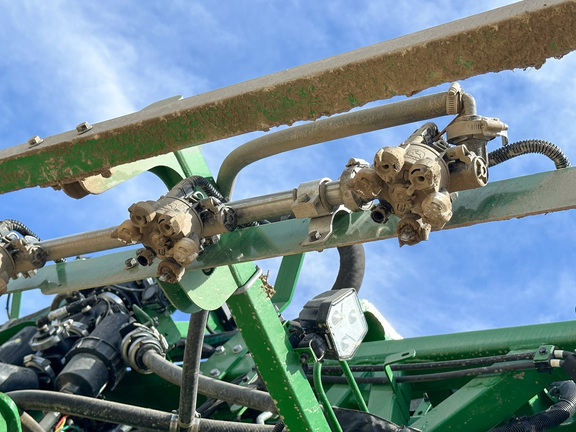 2022 John Deere 412R Sprayer/High Clearance