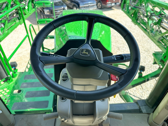 2022 John Deere 412R Sprayer/High Clearance