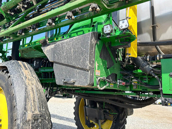 2022 John Deere 412R Sprayer/High Clearance
