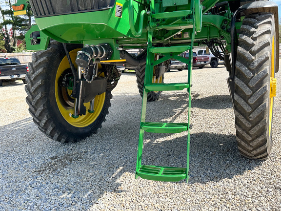 2022 John Deere 412R Sprayer/High Clearance
