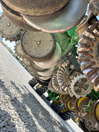 2023 John Deere 1775NT Planter