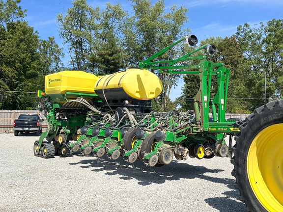 2023 John Deere 1775NT Planter