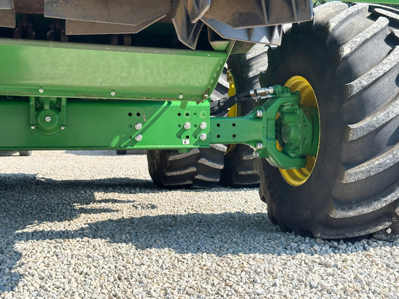 2023 John Deere S780 Combine