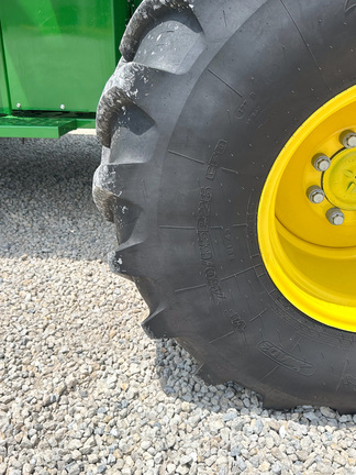 2023 John Deere S780 Combine