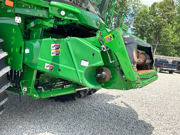 2023 John Deere S780 Combine