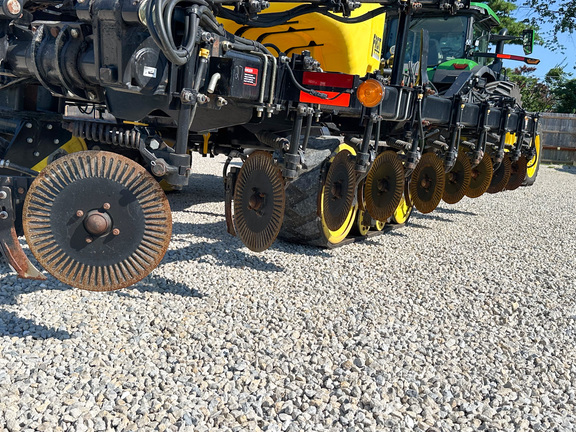 2015 Fast Distributing 8424 Applicator