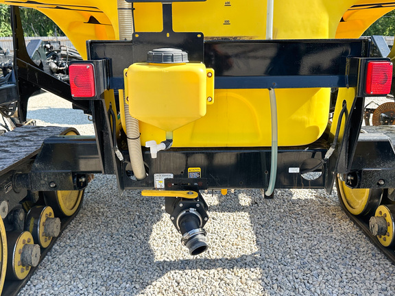 2015 Fast Distributing 8424 Applicator