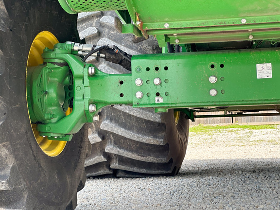 2023 John Deere S760 Combine