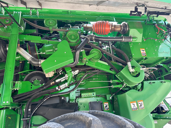 2023 John Deere S760 Combine