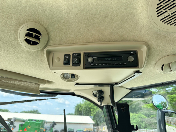 2020 John Deere S770 Combine