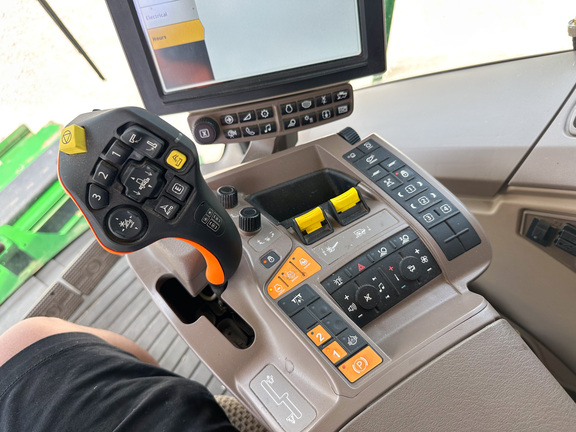 2020 John Deere S770 Combine