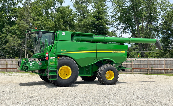2020 John Deere S770 Combine