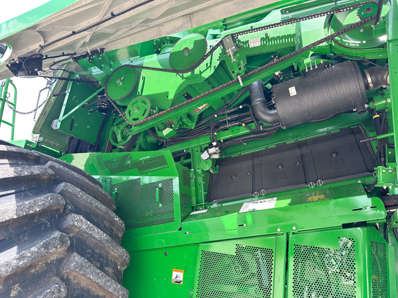 2020 John Deere S770 Combine