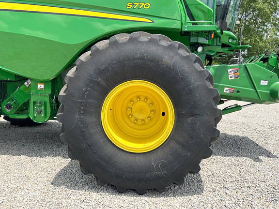 2020 John Deere S770 Combine