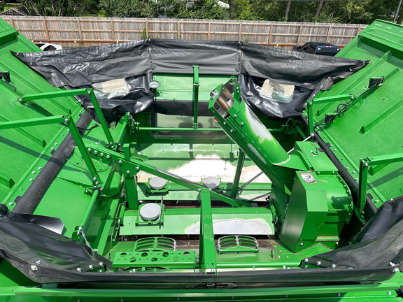 2020 John Deere S770 Combine