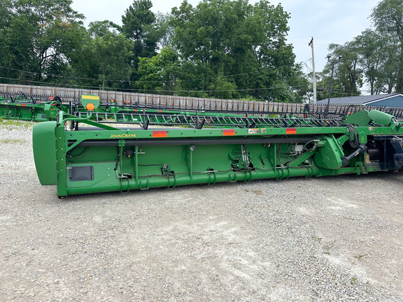 2018 John Deere 645FD Header Combine