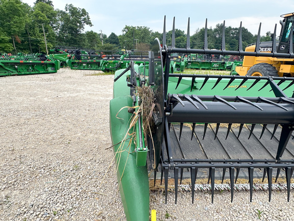2018 John Deere 645FD Header Combine