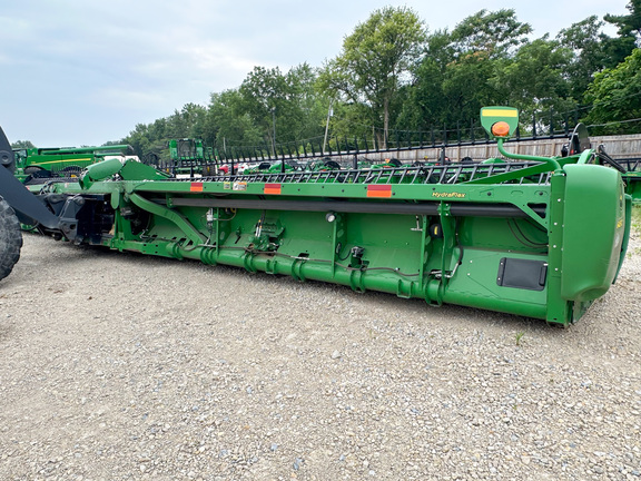 2018 John Deere 645FD Header Combine