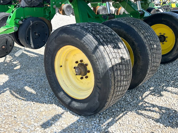 2011 John Deere DB90 Planter