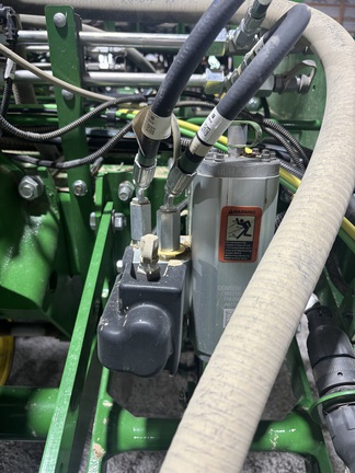 2025 John Deere 1775NT Planter