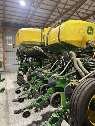 2025 John Deere 1775NT Planter