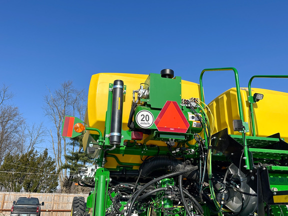 2025 John Deere 1775NT Planter
