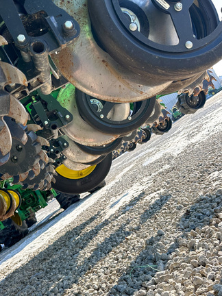 2025 John Deere 1775NT Planter