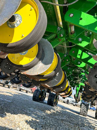 2025 John Deere 1775NT Planter