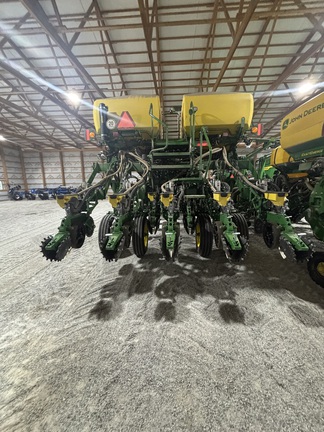 2025 John Deere 1795 Planter