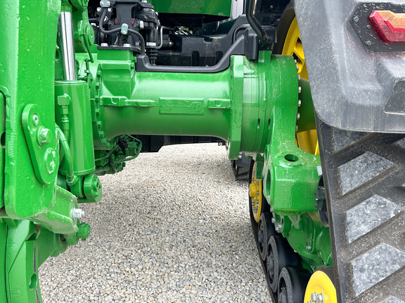 2025 John Deere 8RX 340 Tractor Rubber Track
