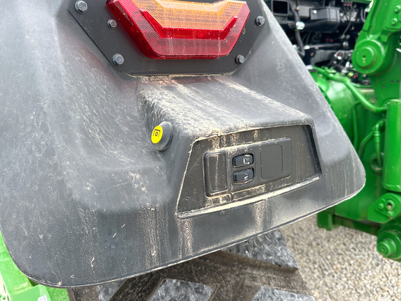 2025 John Deere 8RX 340 Tractor Rubber Track