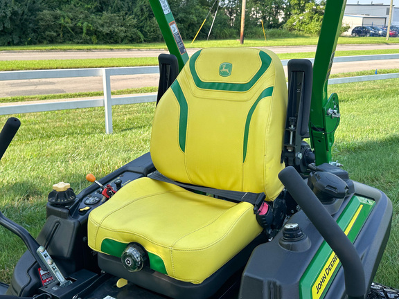 2024 John Deere Z960M Mower/Zero Turn