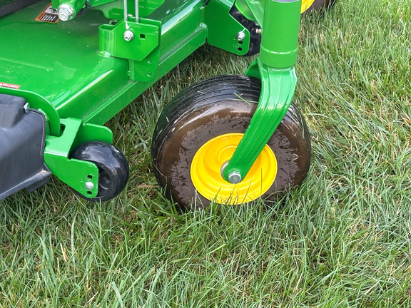2024 John Deere Z960M Mower/Zero Turn