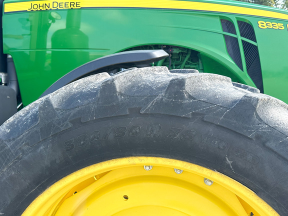 2013 John Deere 8335R Tractor