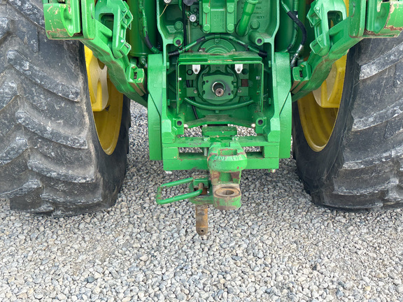 2013 John Deere 8335R Tractor