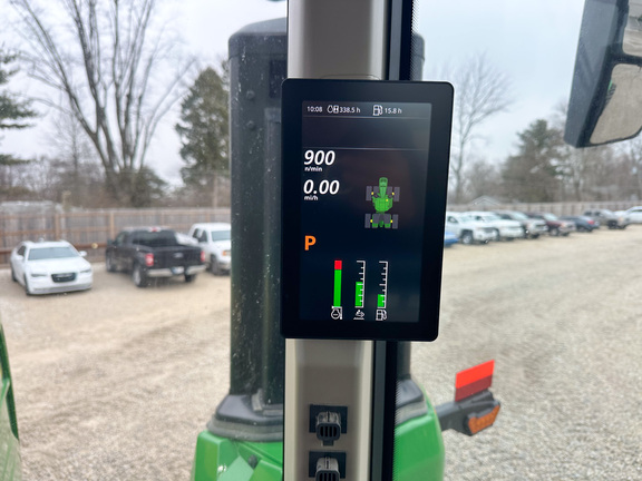 2025 John Deere 9R 440 Tractor 4WD