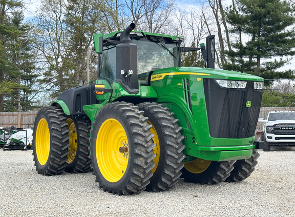 2025 John Deere 9R 440 Tractor 4WD